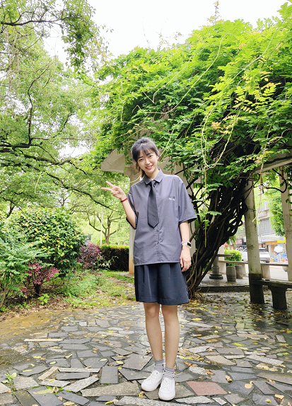 教师：欧阳乐茜