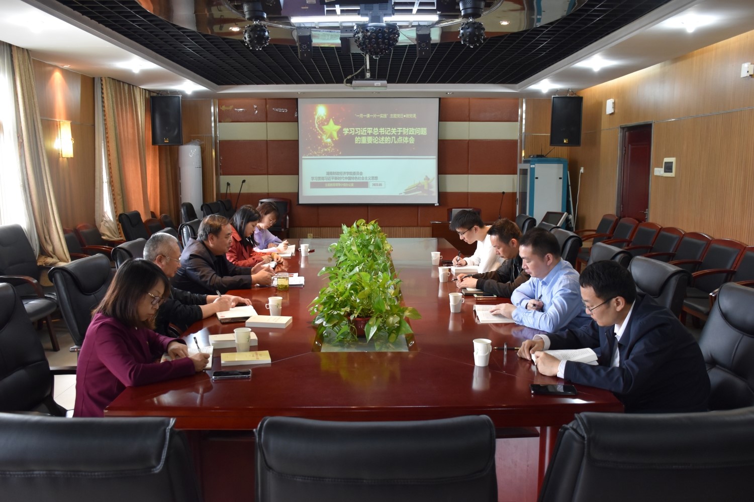 1683602418934057497.jpg 1683602418934057497.jpg