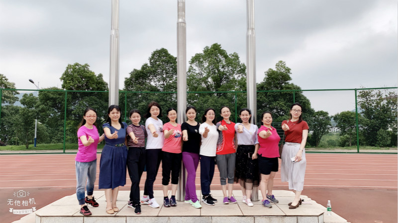 691a168d7018e0850b8a25738559d94_meitu_3 88.jpg