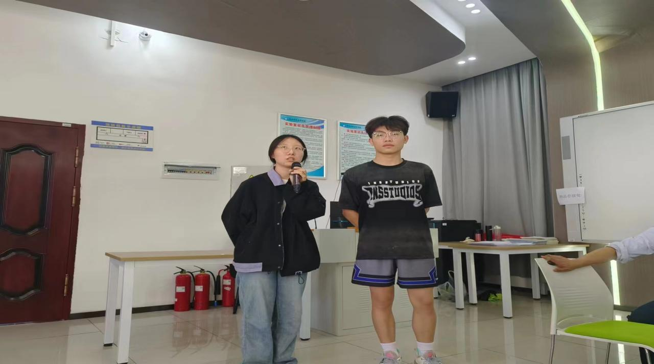 1698995206485019223.png 1698995206485019223.png