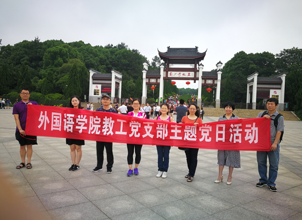 1529050955288058175.png 1.png