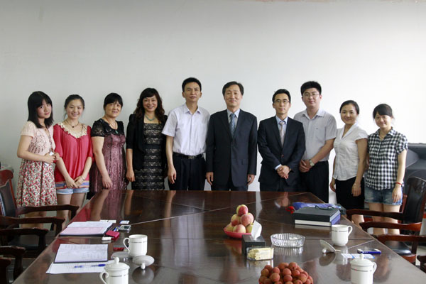 1511415590367040601.jpg 1371804338932.jpg