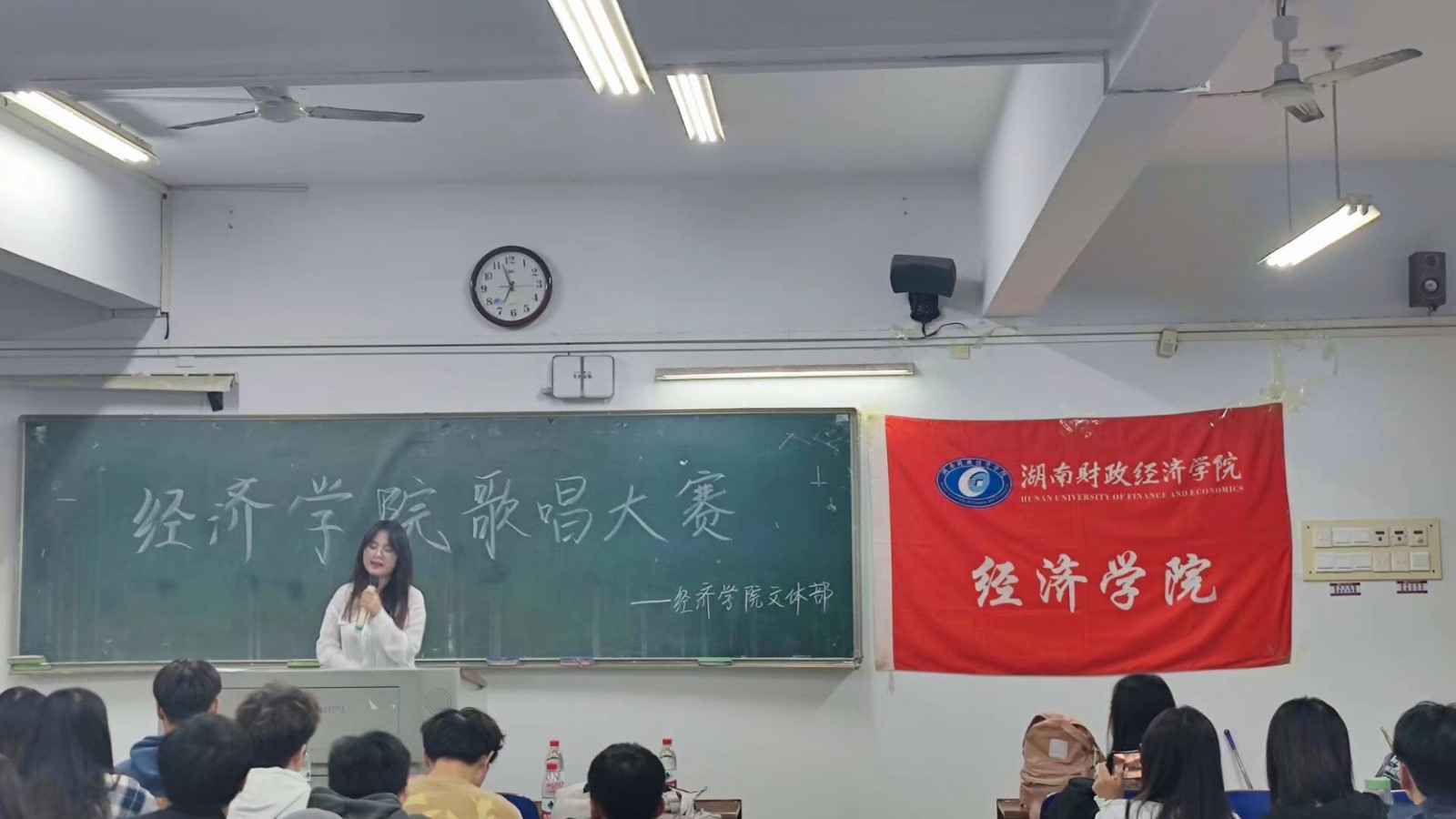 1637569905211015707.jpg 1637569905211015707.jpg