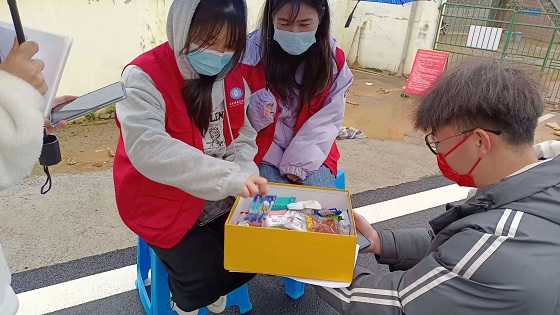 1649731997016031197.jpg 雷锋2.jpg