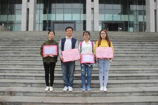 1508502142096022662.jpg 一校一书.jpg